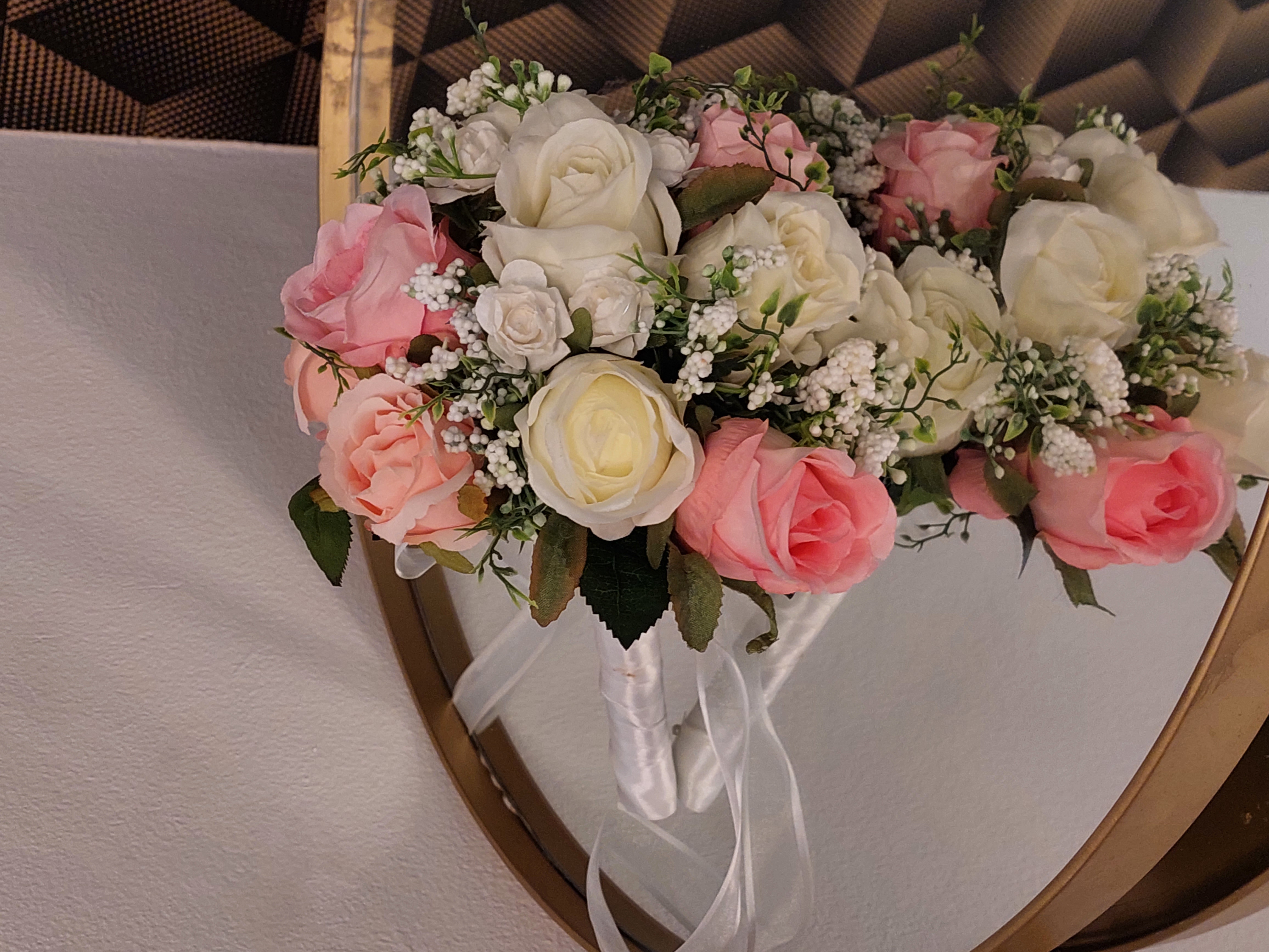 Ramo de novia con rosas - servicio novias Manarola